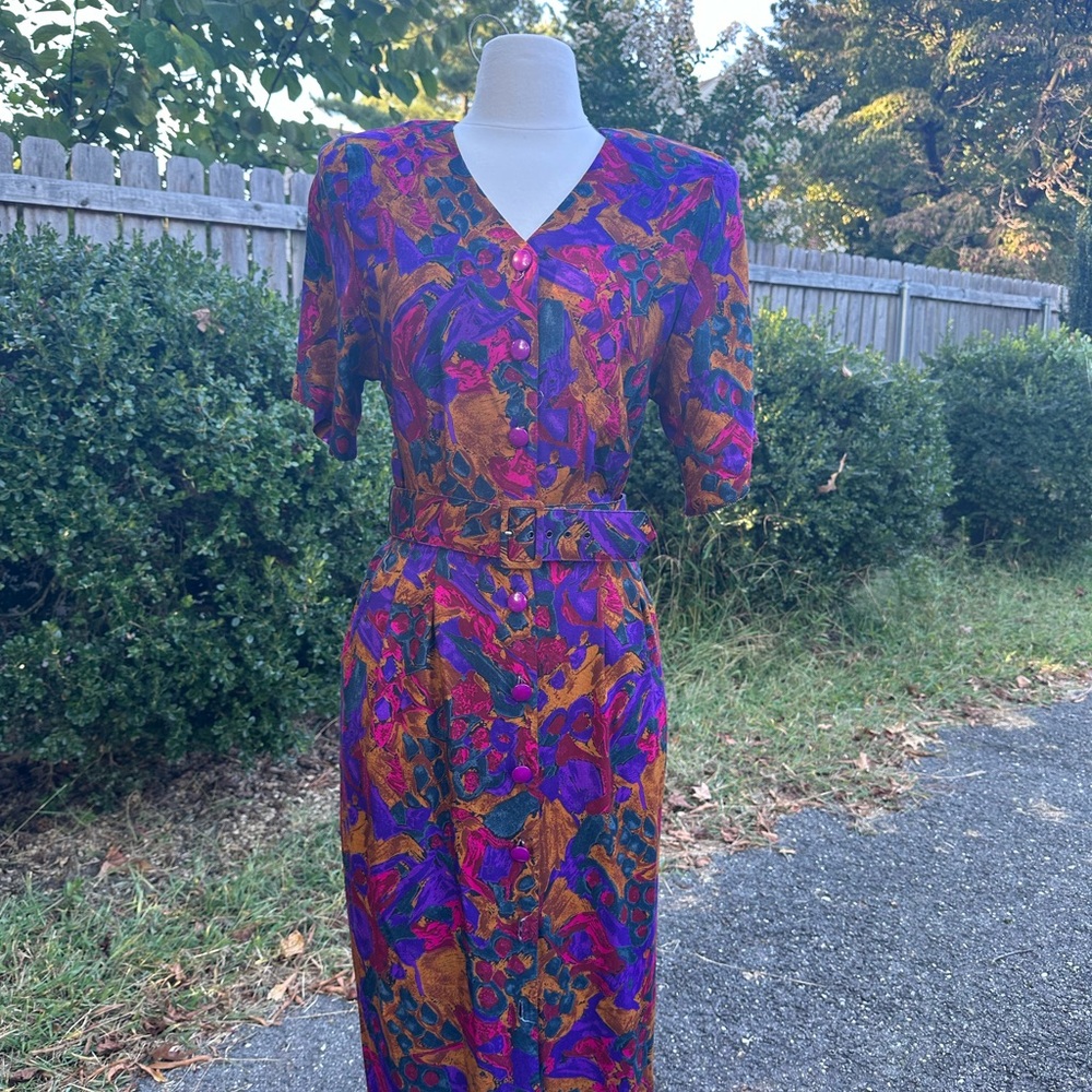 80’s abstract dress with belt and pockets